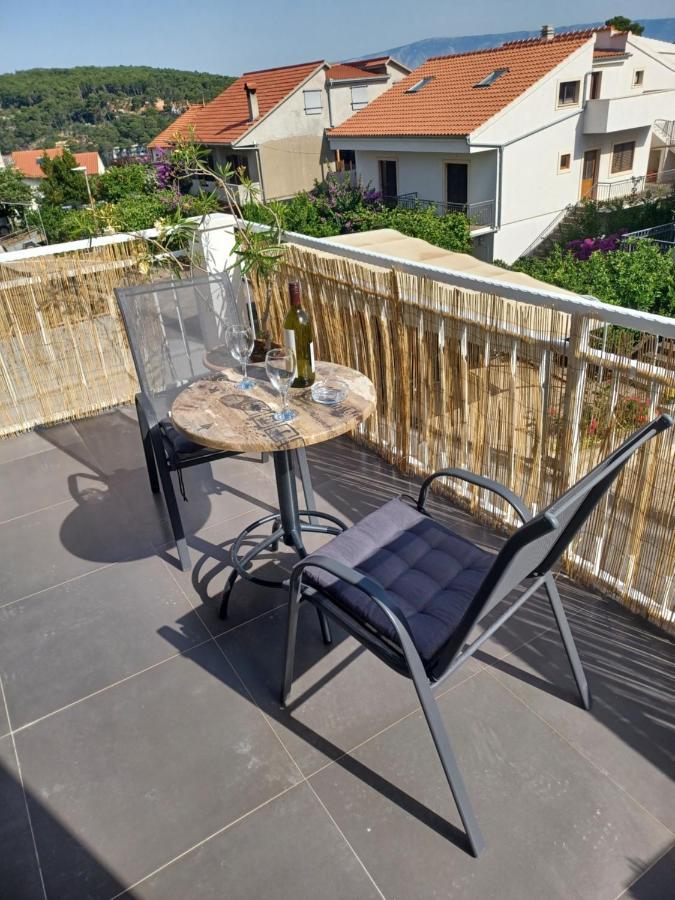 Apartmani Miletic Jelsa  Exterior photo