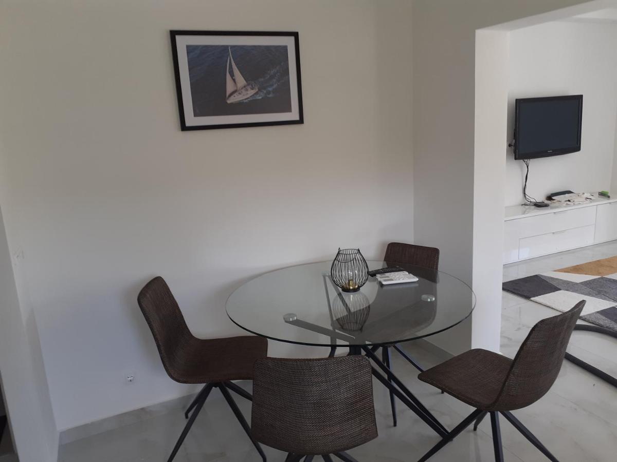 Apartmani Miletic Jelsa  Exterior photo